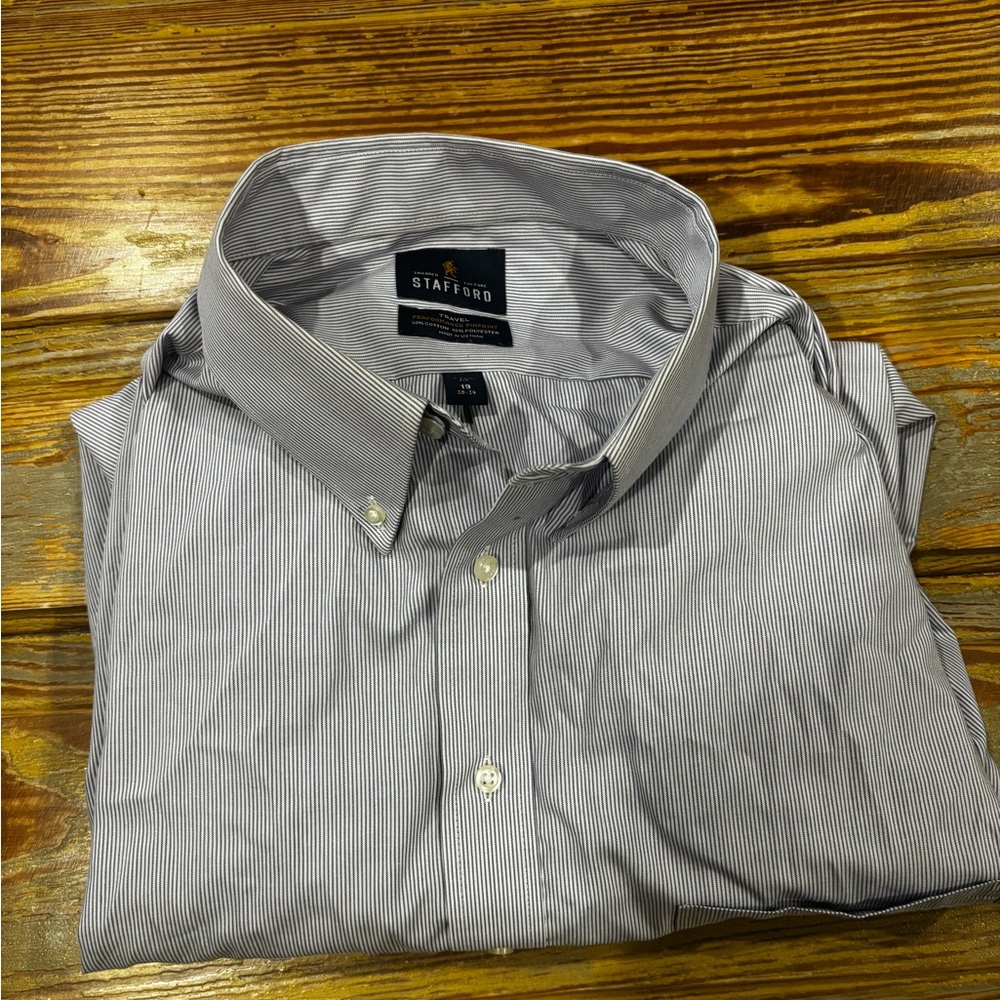 Stafford Men's Gray Striped Shirt
